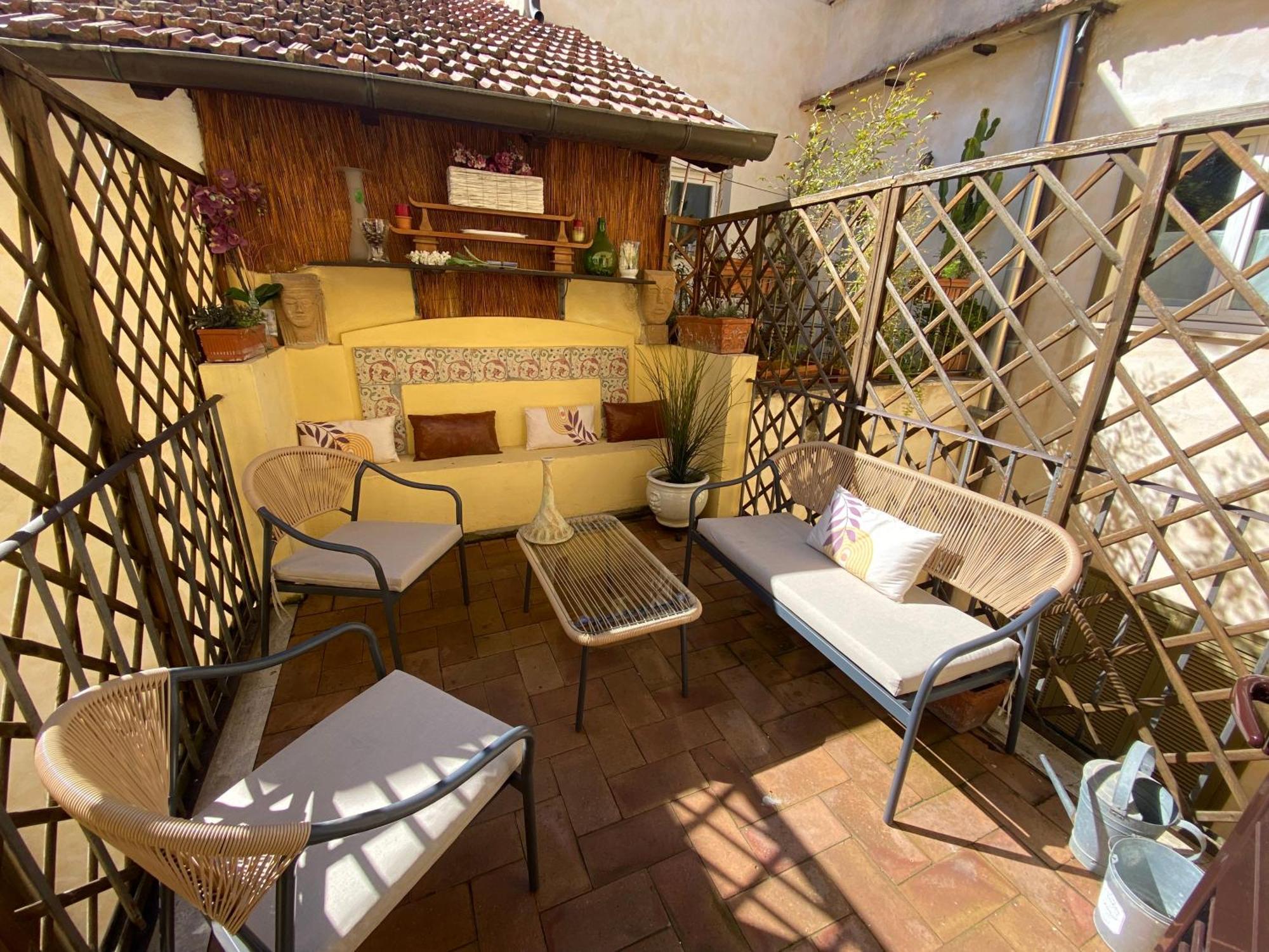 Апартаменты Boutique Grifone Рим Экстерьер фото